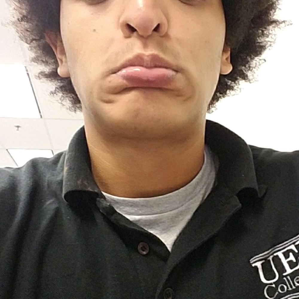 Meet your Posher, Adan